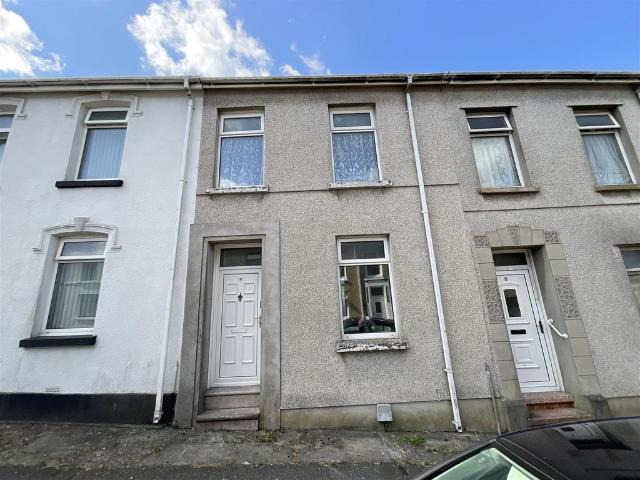 House for sale in Box, Llanelli