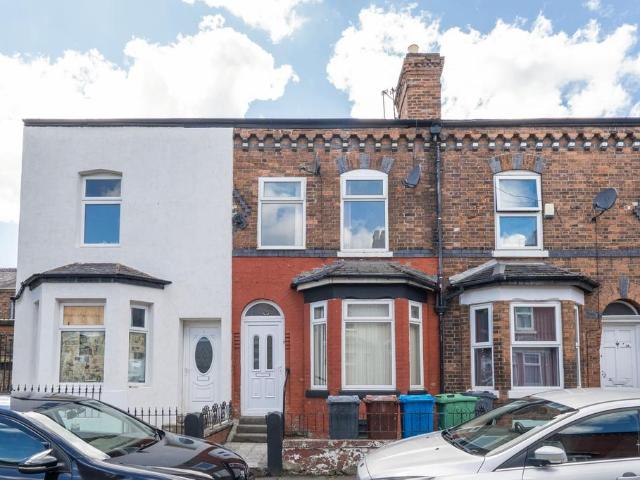 House for sale in Georgia, Greater Manchester