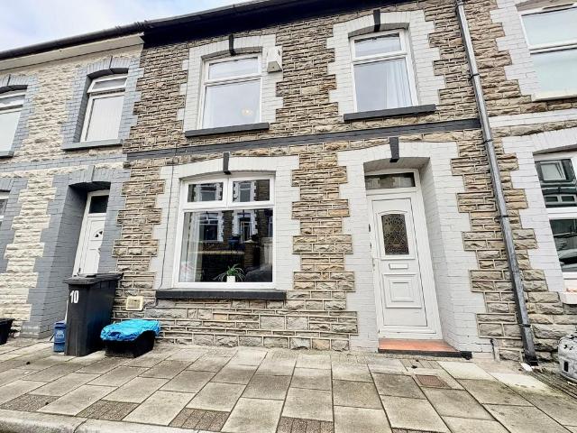 House for sale in Aberfan, Wales