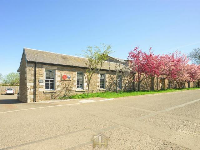 House for sale in Newtyle, Scotland