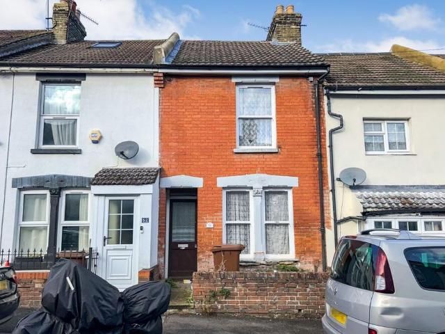 House for sale in Luton, Chatham
