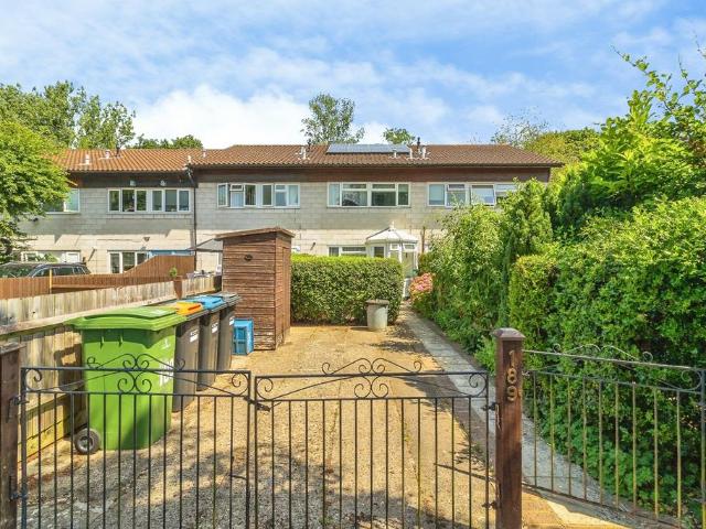 House for sale in Fenny Stratford, Milton Keynes