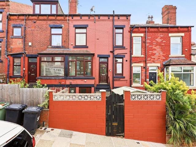 House for sale in Burley, West Yorkshire