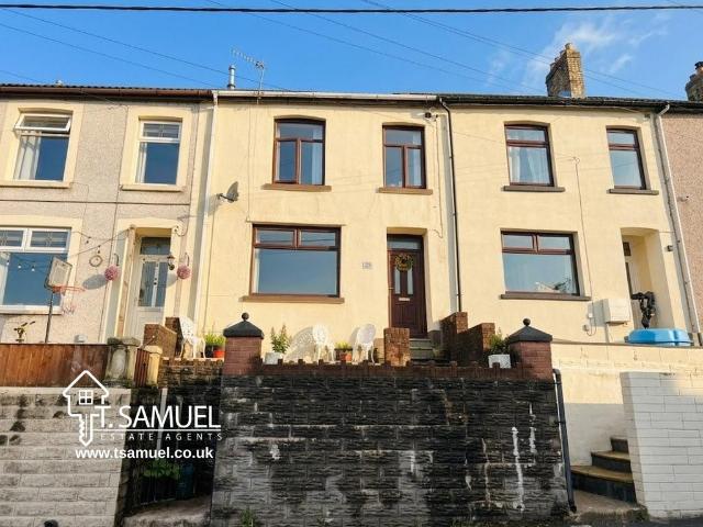 House for sale in Penrhiwceiber, Wales