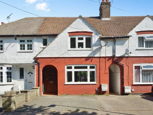 House for sale in Kingswood, Watford