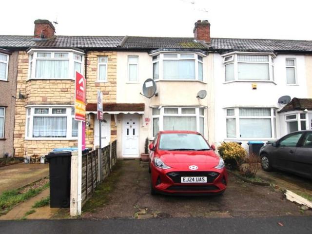 House for sale in Freezywater, Greater London