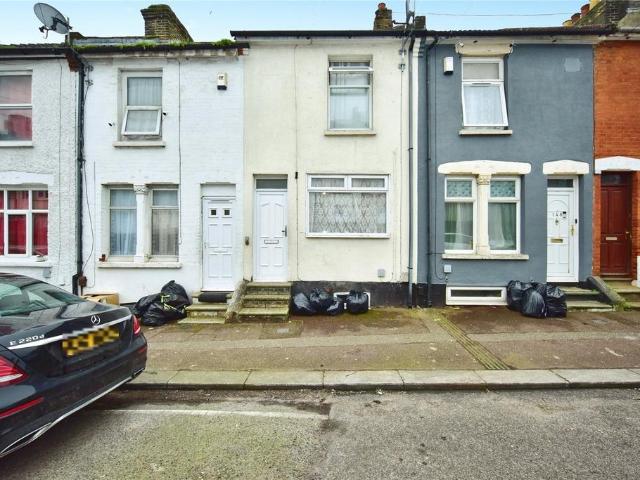 House for sale in Luton, Chatham