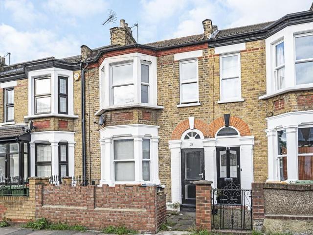 House for sale in London Borough of Newham, Greater London