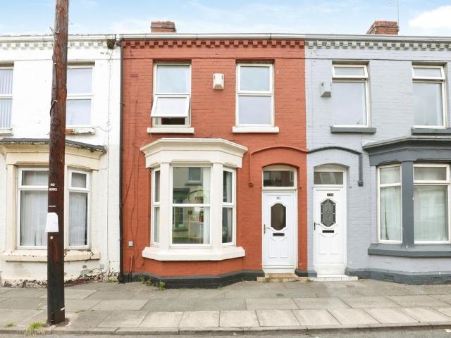 House for sale in Calderstones