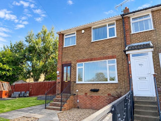 House for sale in Birkenshaw, Kirklees