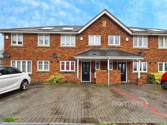 House for sale in Little Sandhurst