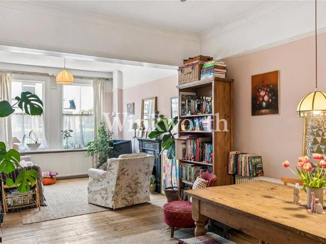 House for sale in South Tottenham, Greater London