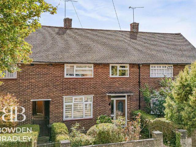 House for sale in Debden Green, Epping