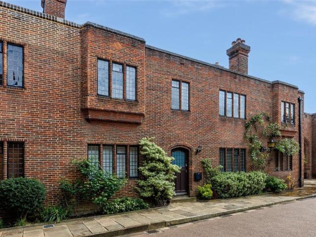 House for sale in Chelsea, Greater London