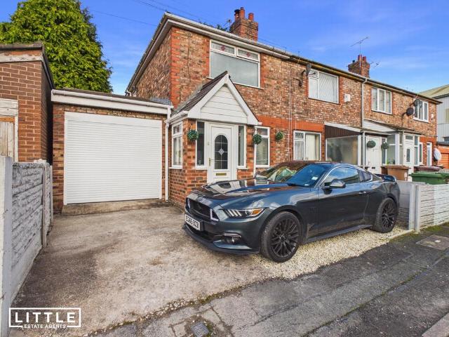 House for sale in Worsley Brow, St Helens