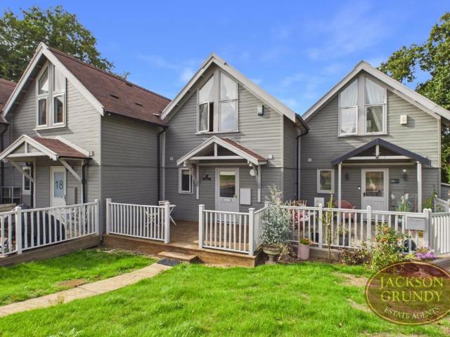 House for sale in Southfields, Northampton