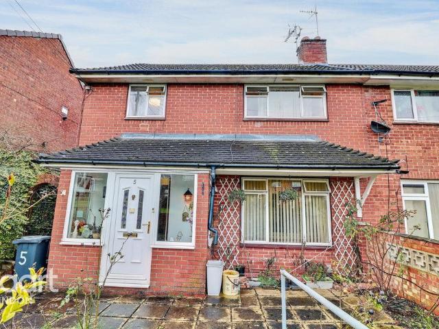 House for sale in Abbey Mead, Swindon