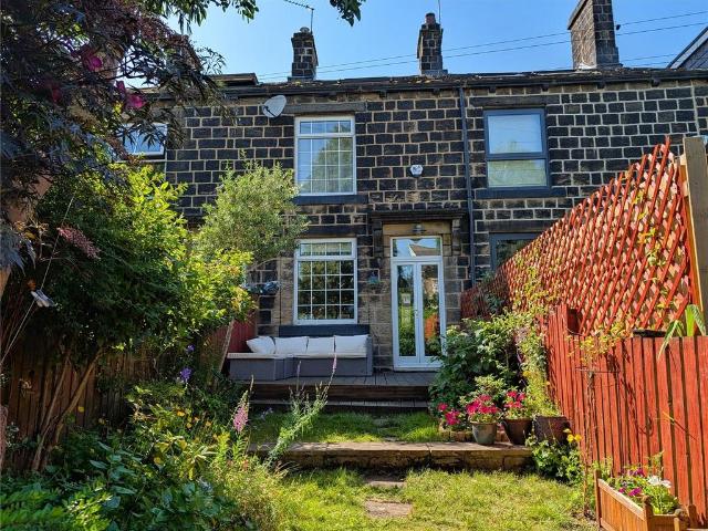 House for sale in Westfield, Guiseley