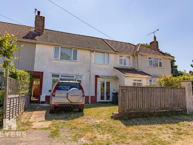 House for sale in Kinson, Bournemouth
