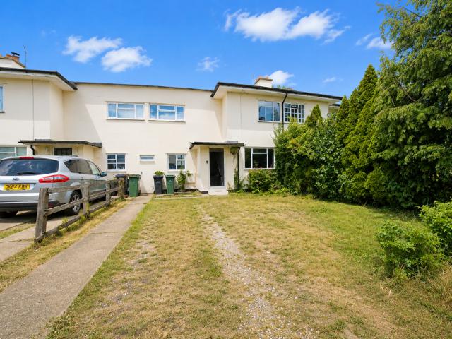 House for sale in Chipping Hill, Essex