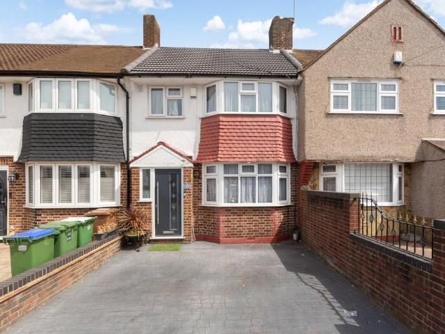 House for sale in Blackfen, Greater London