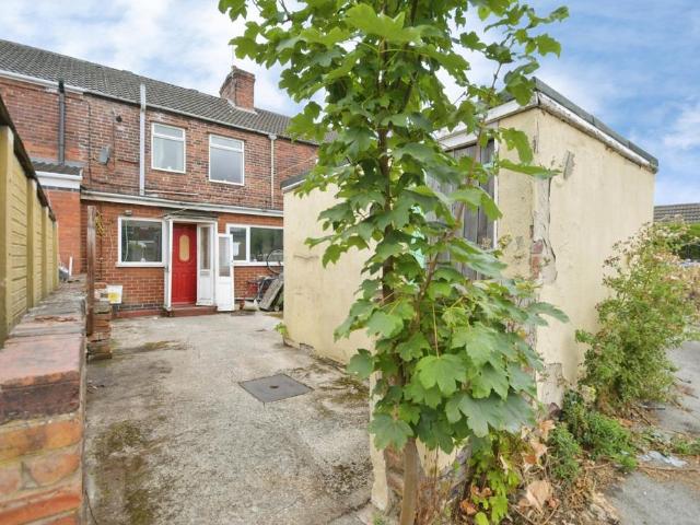 House for sale in Loundsley Green, East Midlands