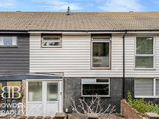 House for sale in London Borough of Newham, Greater London