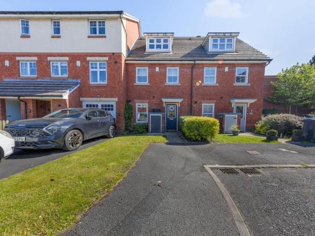 House for sale in Wilderspool, Warrington