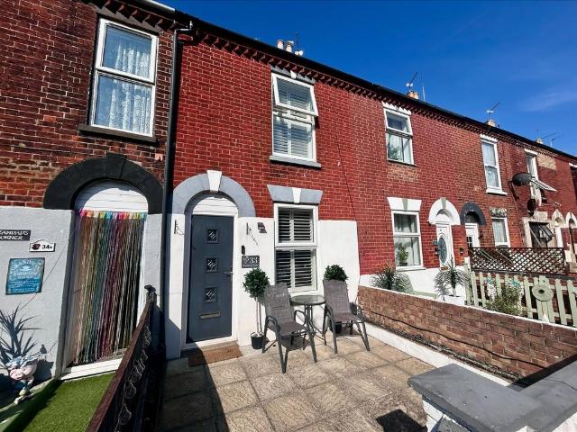 House for sale in Cobholm Island, Stokesby
