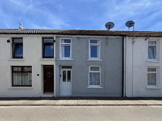 House for sale in Robertstown, Aberdare