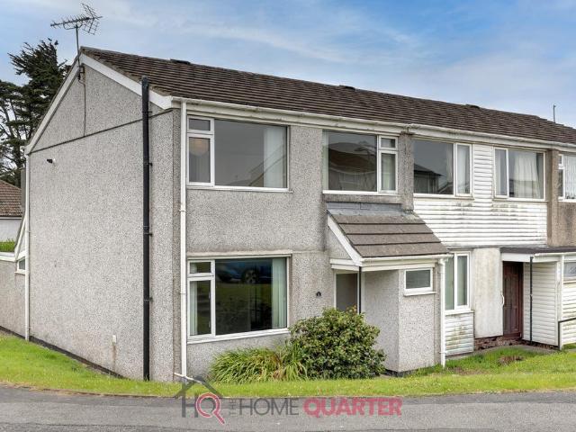 House for sale in Llangefni, Wales