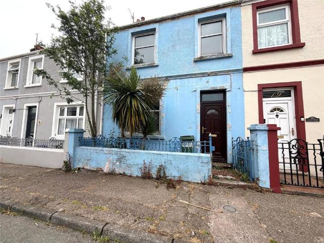 House for sale in Milford Haven, Wales