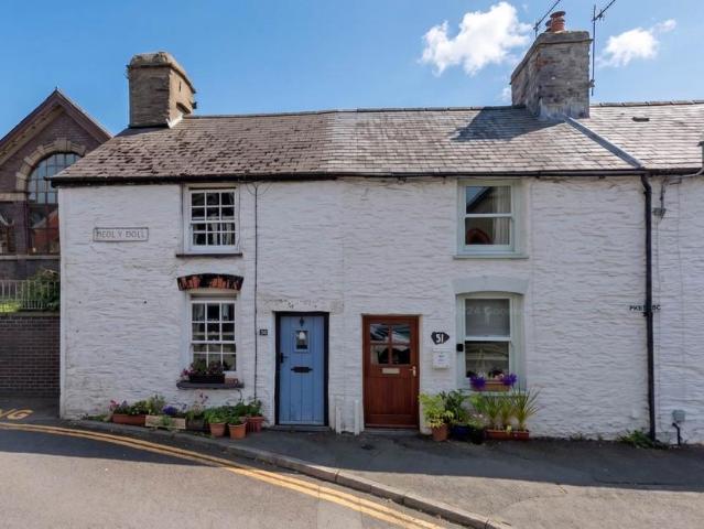 House for sale in Machynlleth