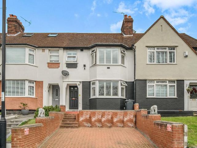 House for sale in London Borough of Lewisham, Greater London