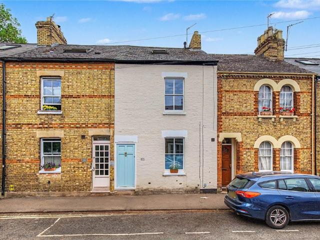 House for sale in The Slade, Oxfordshire