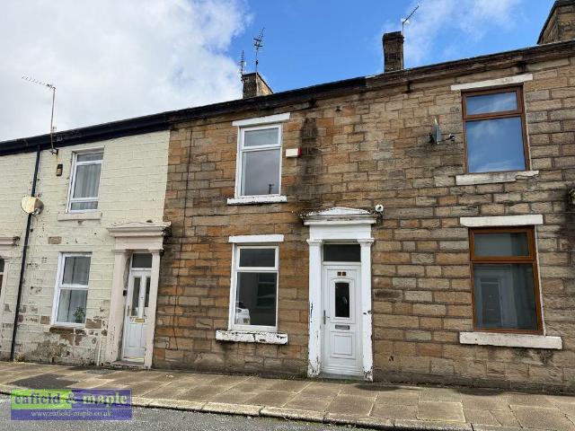 House for sale in Oakenshaw, Backburn