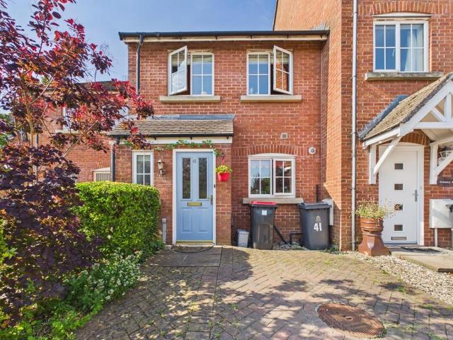 House for sale in Carnforth, Bare