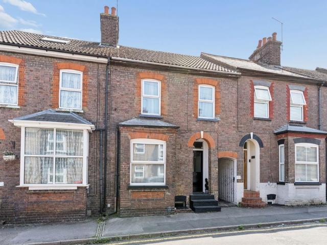 House for sale in Dunstable, Bedfordshire