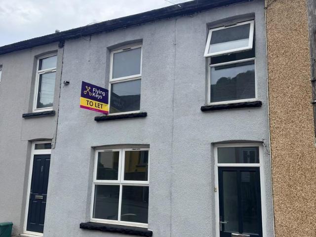 House for sale in Miskin, Wales