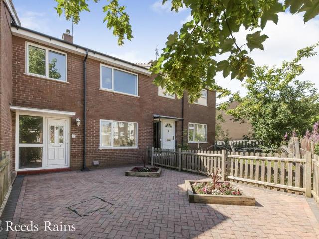 House for sale in Bollinbrook, Macclesfield
