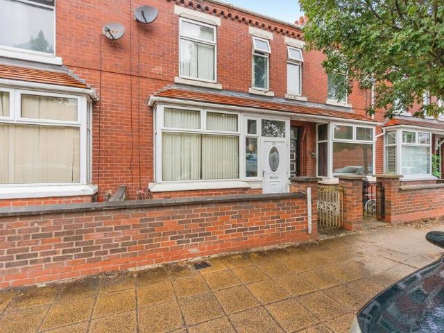 House for sale in Gorse Hill, Trafford Park