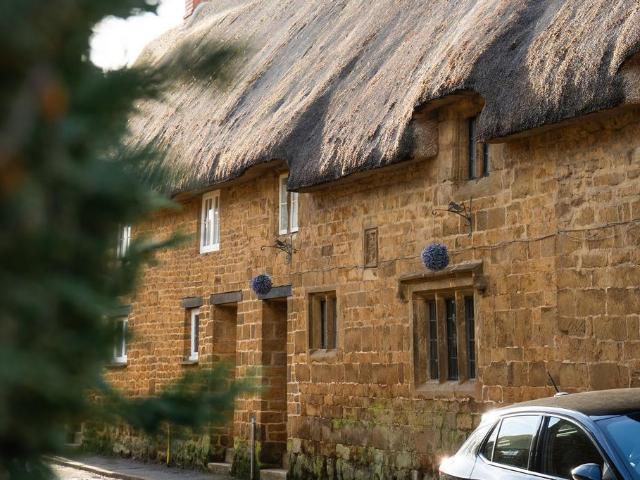 House for sale in Evershot, Oxfordshire