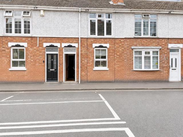 House for sale in Mill End, Green Close