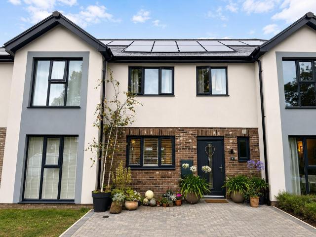House for sale in Northamptonshire