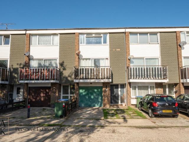 House for sale in Storrington, Horsham