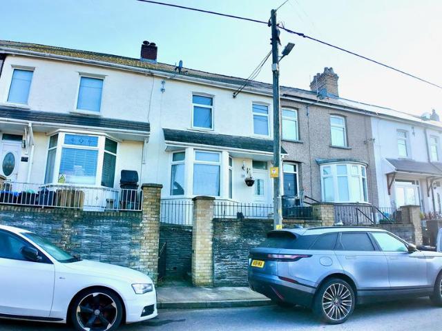 House for sale in St Illtyd, Brynithel