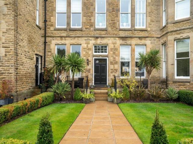 House for sale in High Royds Psychiatric Hospital, Leeds