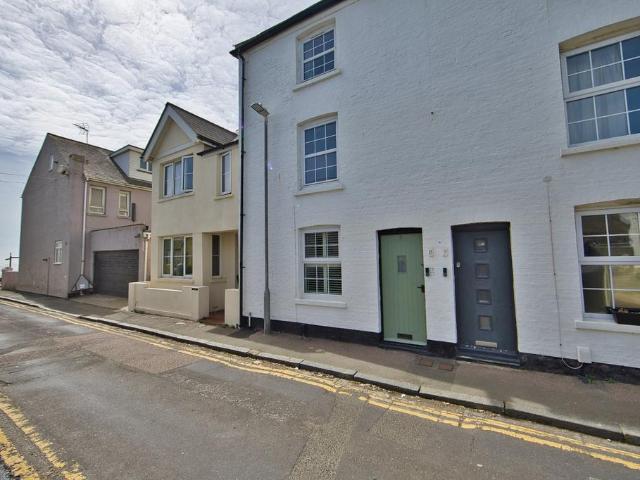 House for sale in Golden Valley, Folkestone