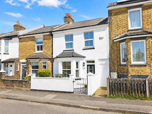 House for sale in Lower Walmer, Ash