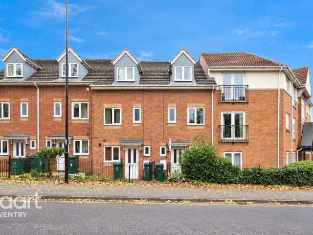 House for sale in Stoke Heath, Coventry